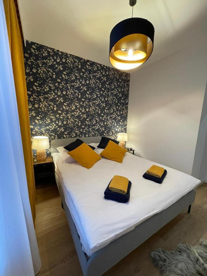 Apartament Pileckiego Nowy Dwor Mazowiecki Modlin Airport מראה חיצוני תמונה
