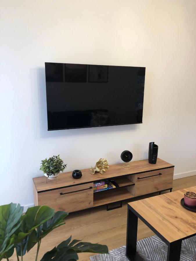 Apartament Pileckiego Nowy Dwor Mazowiecki Modlin Airport מראה חיצוני תמונה
