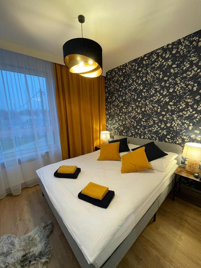 Apartament Pileckiego Nowy Dwor Mazowiecki Modlin Airport מראה חיצוני תמונה